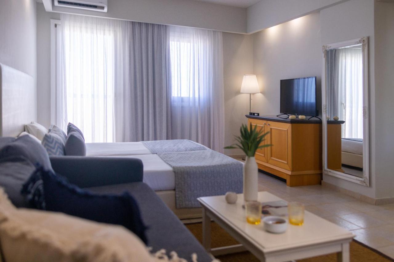 Almyra Hotel & Village 考特索纳里 外观 照片