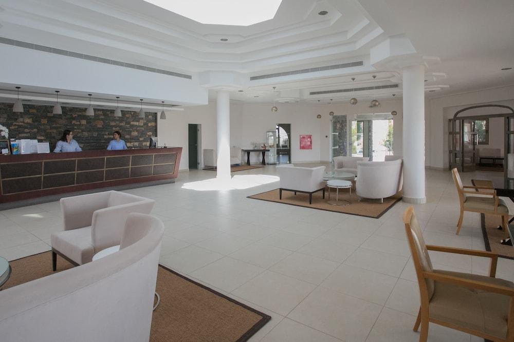 Almyra Hotel & Village 考特索纳里 外观 照片