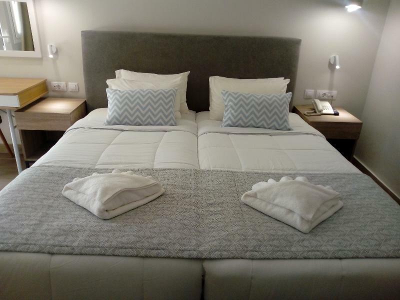 Almyra Hotel & Village 考特索纳里 外观 照片