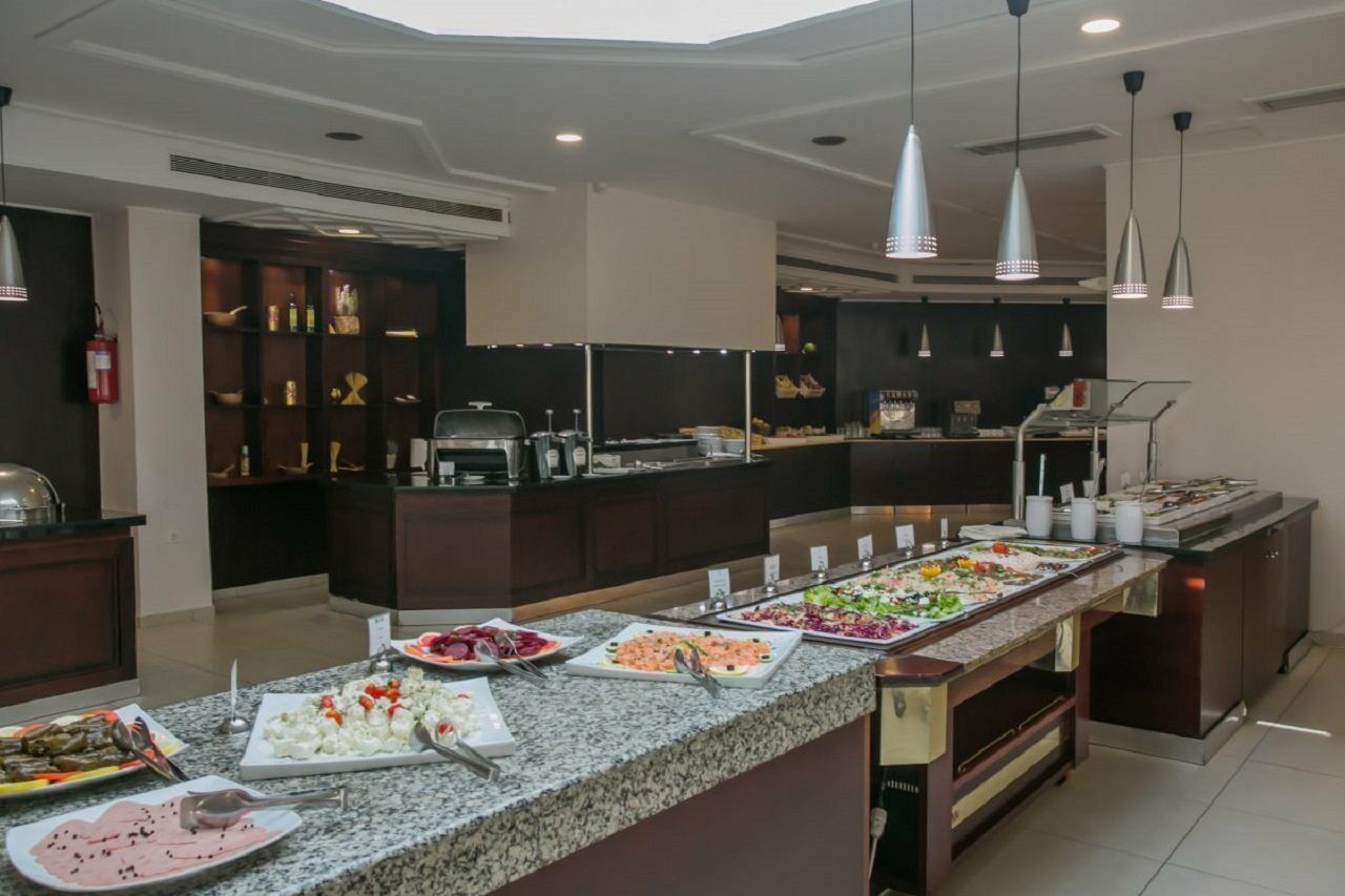 Almyra Hotel & Village 考特索纳里 外观 照片